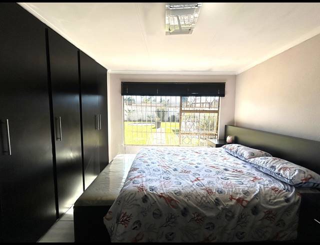3 BEDROOM HOUSE FOR SALE IN MAYBERRY PARK